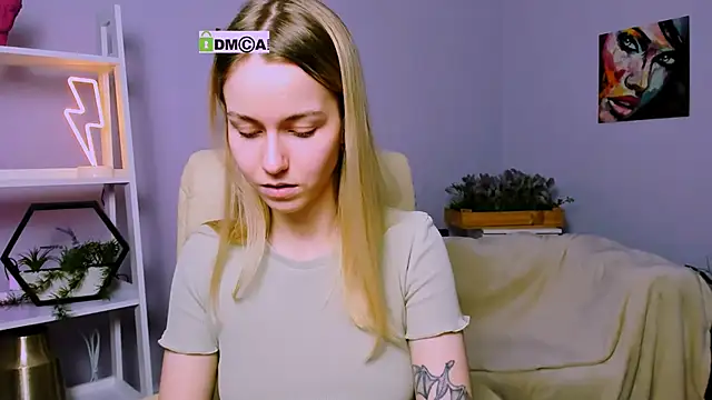 mary mooore online show from February 3, 2025, 2:34 pm