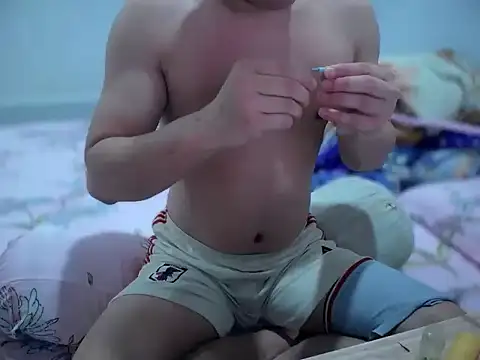 Snapshot of Cloudycockcare chatting on September 21, 2025, 9:11 am Cloudycockcare online show from September 21, 2025, 9:11 am