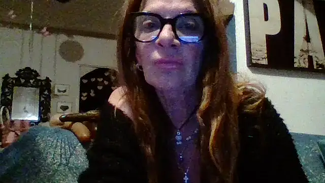 gildamilf online show from May 21, 2026, 8:16 pm