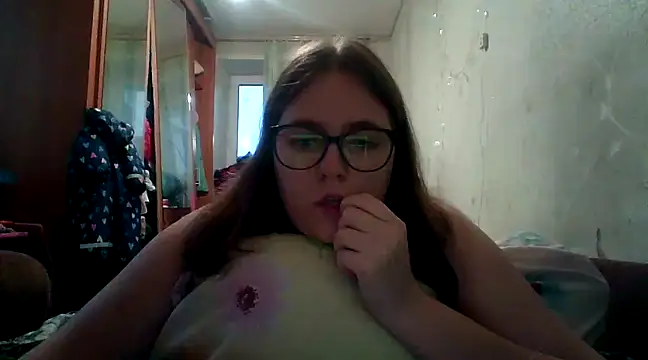 DesireMelissa online show from January 17, 2025, 5:42 am