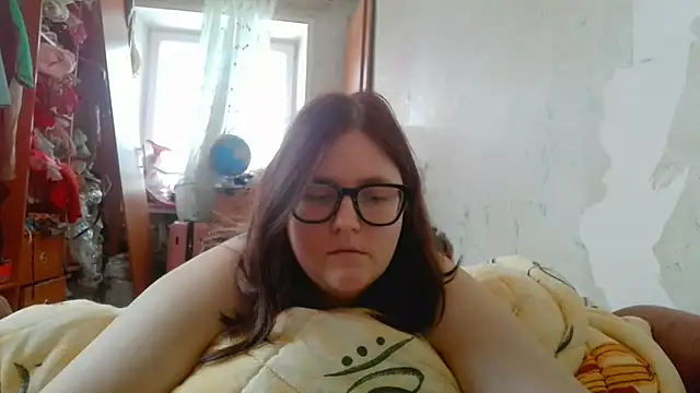 DesireMelissa online show from February 11, 2026, 6:40 am