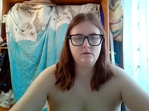 DesireMelissa online show from April 17, 2026, 5:21 am