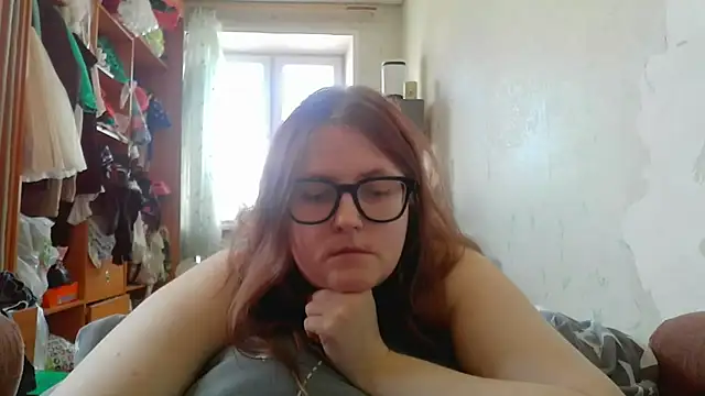 DesireMelissa online show from May 4, 2026, 7:37 am