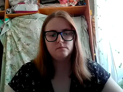 DesireMelissa online show from July 6, 2026, 8:00 am