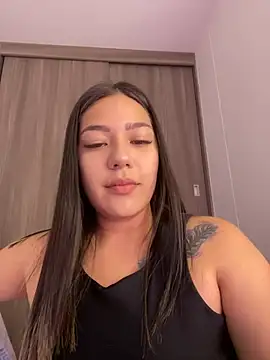 Latina vanessa online show from January 25, 2025, 11:00 pm