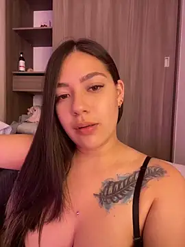 Latina vanessa online show from January 29, 2025, 3:54 am