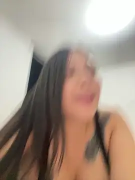 Latina vanessa online show from December 23, 2025, 2:31 am