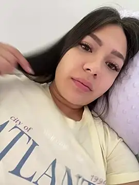 Latina vanessa online show from March 9, 2026, 4:33 pm