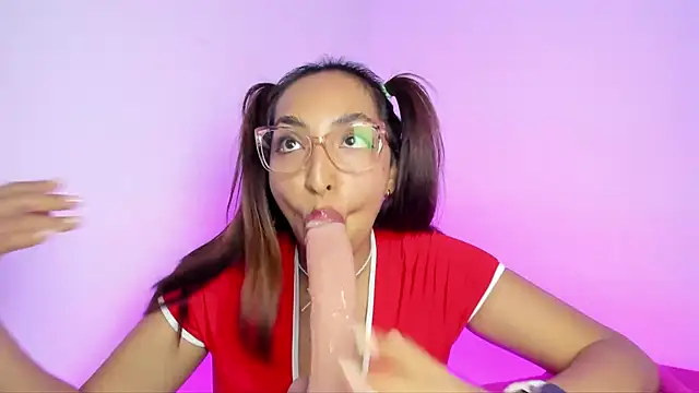 Leticia brownn1 online show from May 4, 2026, 8:27 pm