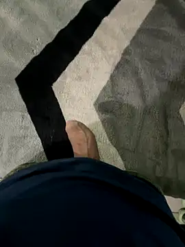 Snapshot of noovin20cm chatting on October 23, 2025, 11:20 am noovin20cm online show from October 23, 2025, 11:20 am