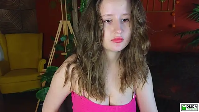 Snapshot of SquirtBabee chatting on October 18, 2025, 3:13 pm SquirtBabee online show from October 18, 2025, 3:13 pm