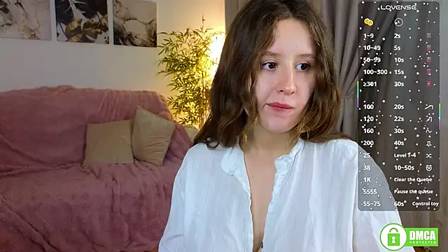 Snapshot of SquirtBabee chatting on October 23, 2025, 3:22 pm SquirtBabee online show from October 23, 2025, 3:22 pm