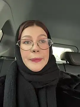 RinaCat online show from December 19, 2024, 5:07 am