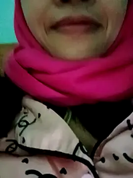 Snapshot of Hana_love20 chatting on January 11, 2025, 7:49 am Hana love20 online show from January 11, 2025, 7:49 am