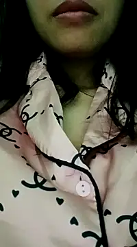 Snapshot of Hana_love20 chatting on February 1, 2025, 10:13 pm Hana love20 online show from February 1, 2025, 10:13 pm