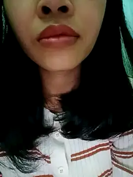 Snapshot of Hana_love20 chatting on February 12, 2025, 8:29 pm Hana love20 online show from February 12, 2025, 8:29 pm
