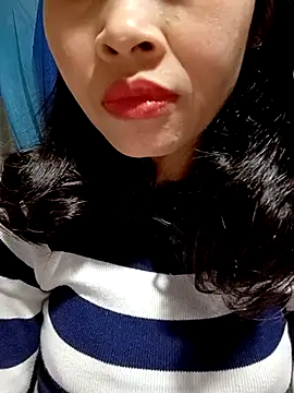 Snapshot of Hana_love20 chatting on February 27, 2025, 6:50 am Hana love20 online show from February 27, 2025, 6:50 am