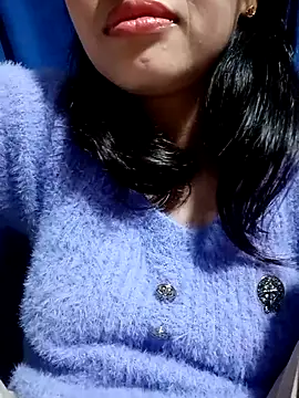 Snapshot of Hana_love20 chatting on March 4, 2025, 12:33 pm Hana love20 online show from March 4, 2025, 12:33 pm