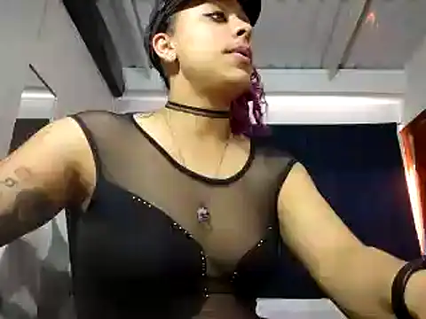 Snapshot of Cata_Blue__ chatting on January 2, 2025, 9:39 pm Cata Blue online show from January 2, 2025, 9:39 pm