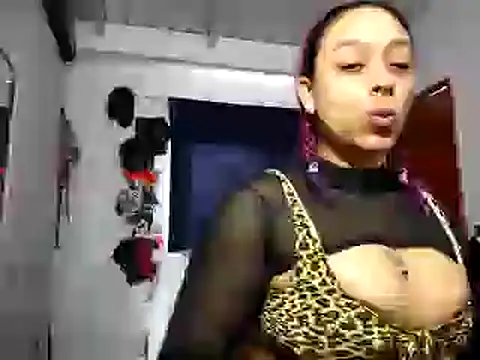 Snapshot of Cata_Blue__ chatting on January 7, 2025, 2:41 pm Cata Blue online show from January 7, 2025, 2:41 pm