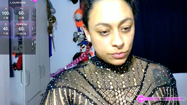 Snapshot of Cata_Blue__ chatting on February 5, 2025, 5:20 pm Cata Blue online show from February 5, 2025, 5:20 pm