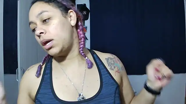 Snapshot of Cata_Blue__ chatting on February 13, 2025, 2:20 pm Cata Blue online show from February 13, 2025, 2:20 pm