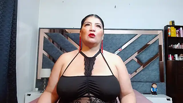 KarlaTesg online show from June 27, 2026, 9:58 am