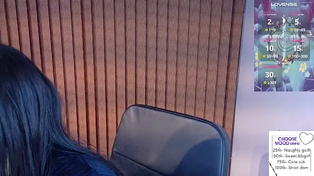 Eli666uwu online show from March 10, 2026, 10:42 am