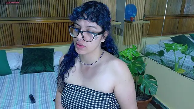 Eli666uwu online show from May 5, 2026, 11:29 am
