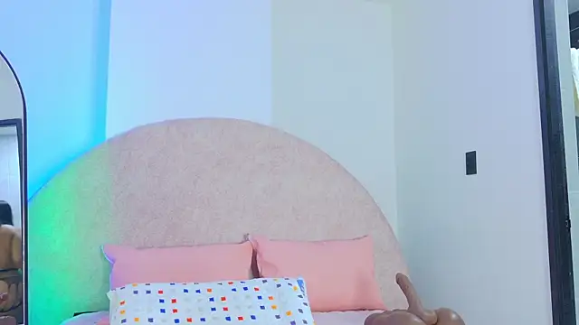 sh malala online show from November 22, 2025, 7:13 pm