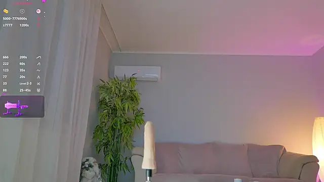 luckyalice  online show from April 16, 2026, 7:14 pm