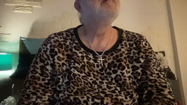 EroticVenetian online show from February 18, 2025, 5:21 pm