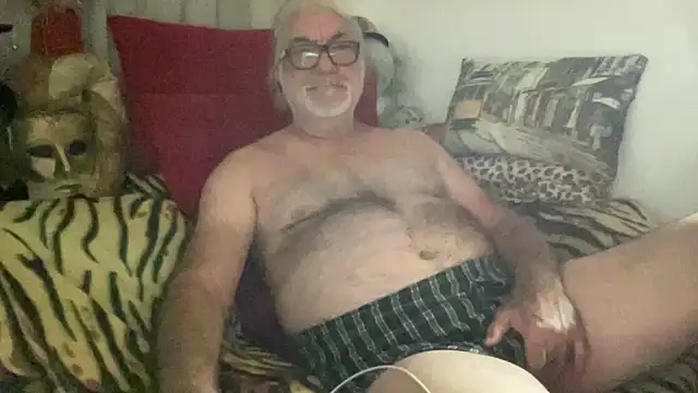 Snapshot of EroticVenetian chatting on September 17, 2025, 3:52 am EroticVenetian online show from September 17, 2025, 3:52 am