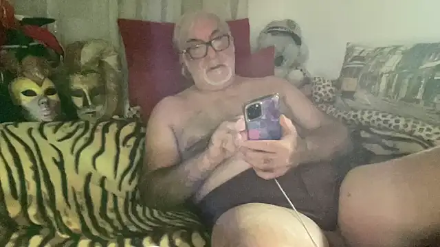 Snapshot of EroticVenetian chatting on September 23, 2025, 8:12 pm EroticVenetian online show from September 23, 2025, 8:12 pm