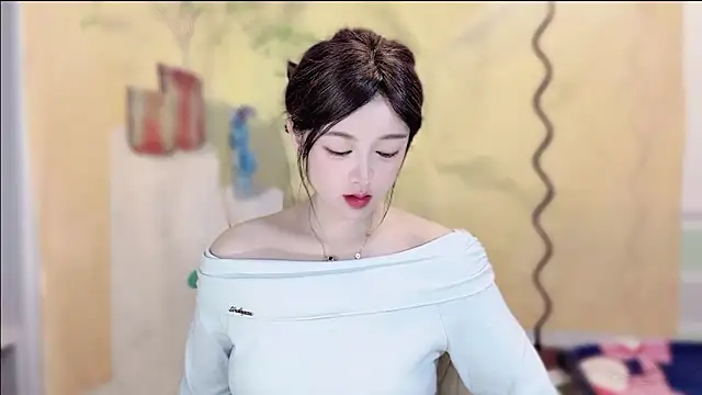 VIWVI online show from October 29, 2025, 4:48 am