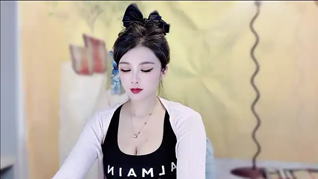 VIWVI online show from November 12, 2025, 5:19 am