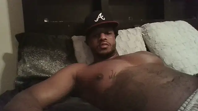 Snapshot of ThatDickSexy2 chatting on February 1, 2026, 11:09 am ThatDickSexy2 online show from February 1, 2026, 11:09 am