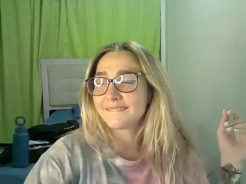 katy pp online show from October 13, 2025, 11:05 pm