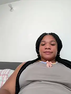 ashley Tompson1 online show from December 13, 2024, 2:27 pm