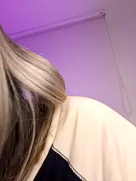 Snapshot of Rouse_A01 chatting on September 13, 2025, 3:06 am Rouse A01 online show from September 13, 2025, 3:06 am