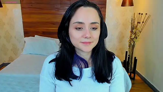 KatherineBond online show from December 3, 2024, 11:57 pm