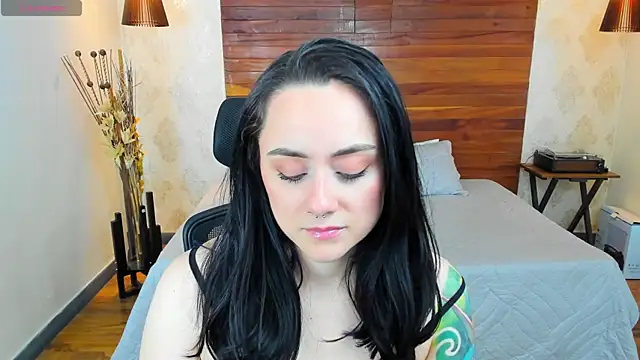 KatherineBond online show from December 20, 2024, 8:23 pm