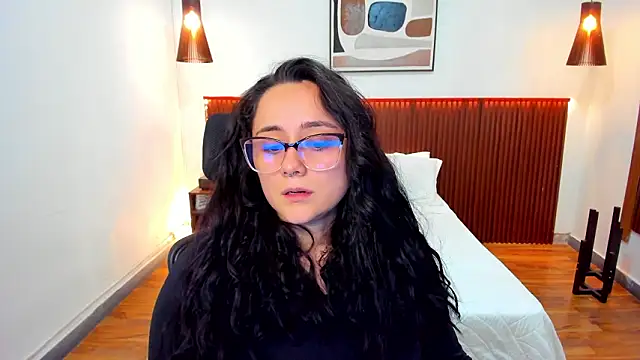 KatherineBond online show from February 3, 2026, 2:53 am