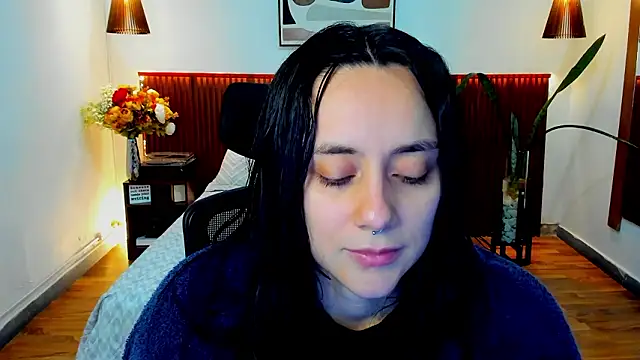 KatherineBond online show from March 13, 2026, 8:04 pm