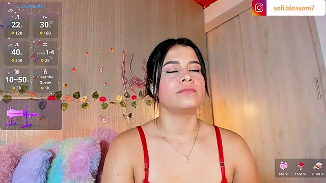 Sofi Blossom online show from June 11, 2026, 12:32 am