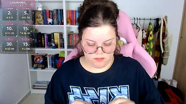 Snapshot of Gabiwaifu chatting on September 30, 2025, 3:06 pm Gabiwaifu online show from September 30, 2025, 3:06 pm