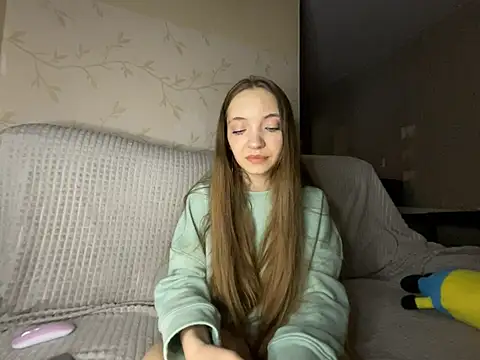 Snapshot of BarbaraFantasy chatting on March 5, 2025, 12:27 am BarbaraFantasy online show from March 5, 2025, 12:27 am