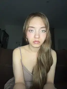 BarbaraFantasy online show from May 6, 2026, 7:08 pm