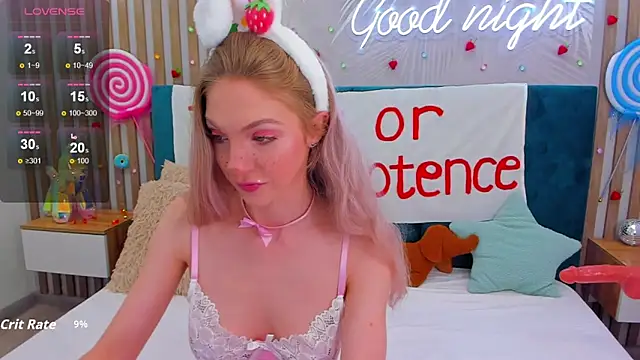 Emilly Hart online show from October 27, 2025, 2:48 am