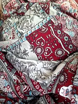 Snapshot of Priya_Bong chatting on May 6, 2026, 8:41 am Priya Bong online show from May 6, 2026, 8:41 am